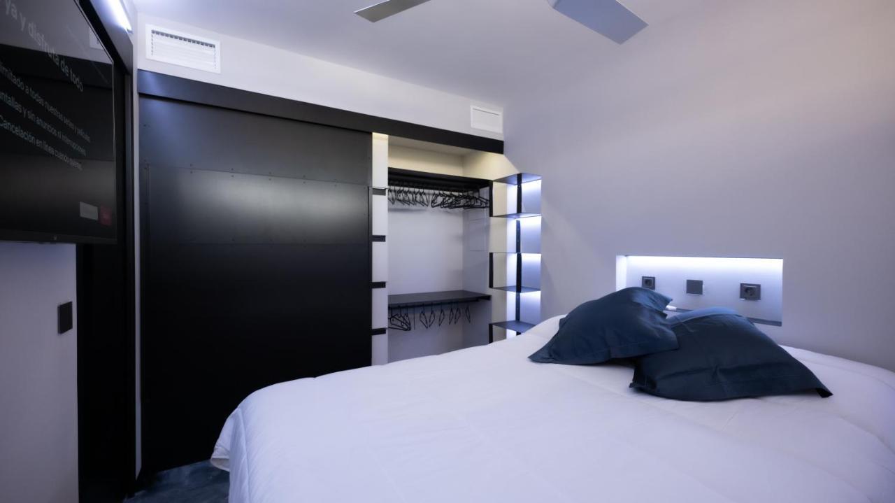 La Farola - Luxury Domotic Flat In Puerto Deportivo Apartamento Marbella Exterior foto